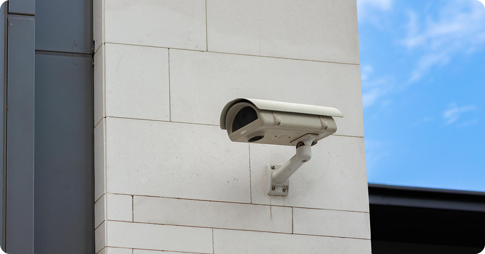 Weather-resistant CCTV at local self storage facility in Dubai